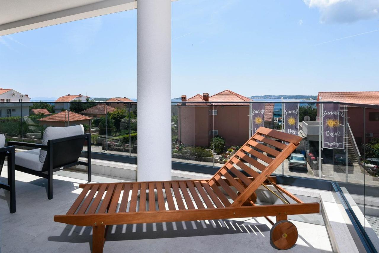 Sunny Day Luxury Holiday Apartments Orebić Exterior foto