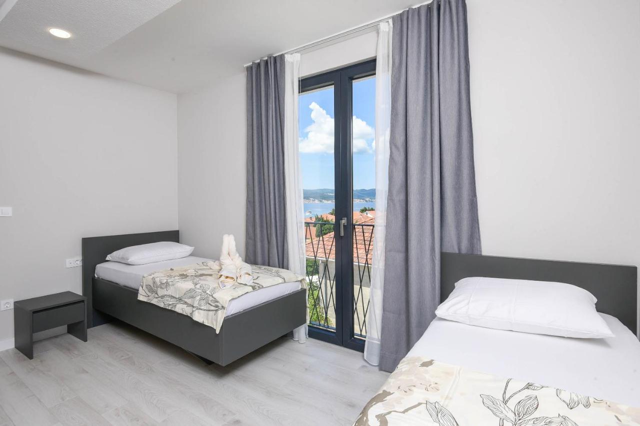 Sunny Day Luxury Holiday Apartments Orebić Exterior foto